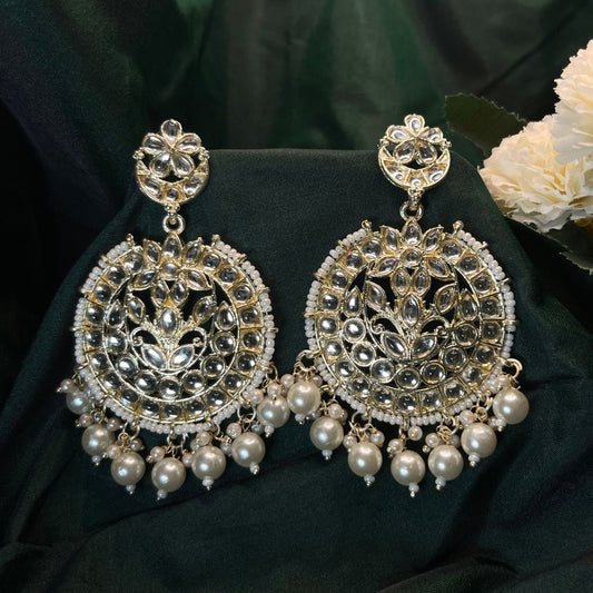 Off White Kundan Earrings