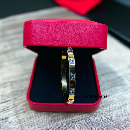 Gold Platted Crystal Cuff Bracelet