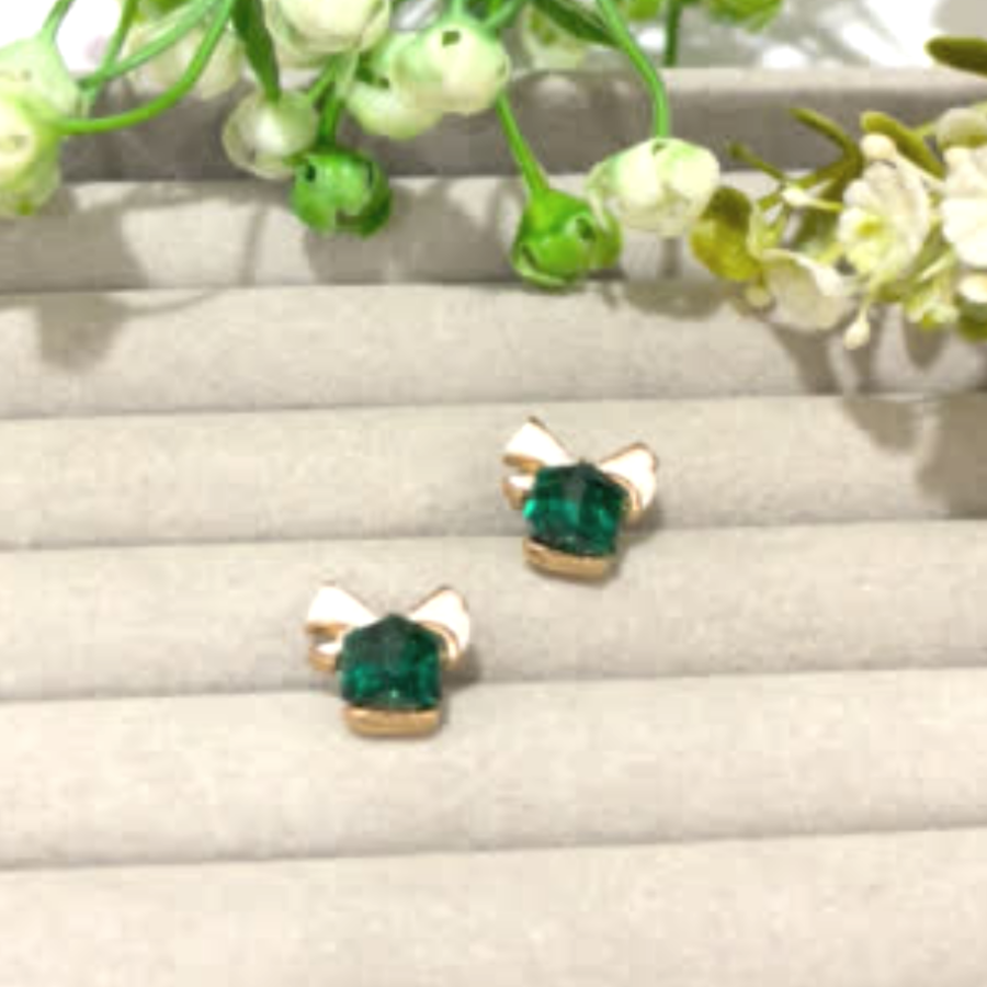 3D Green Stone Bow Studs