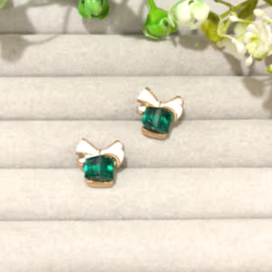 3D Green Stone Bow Studs