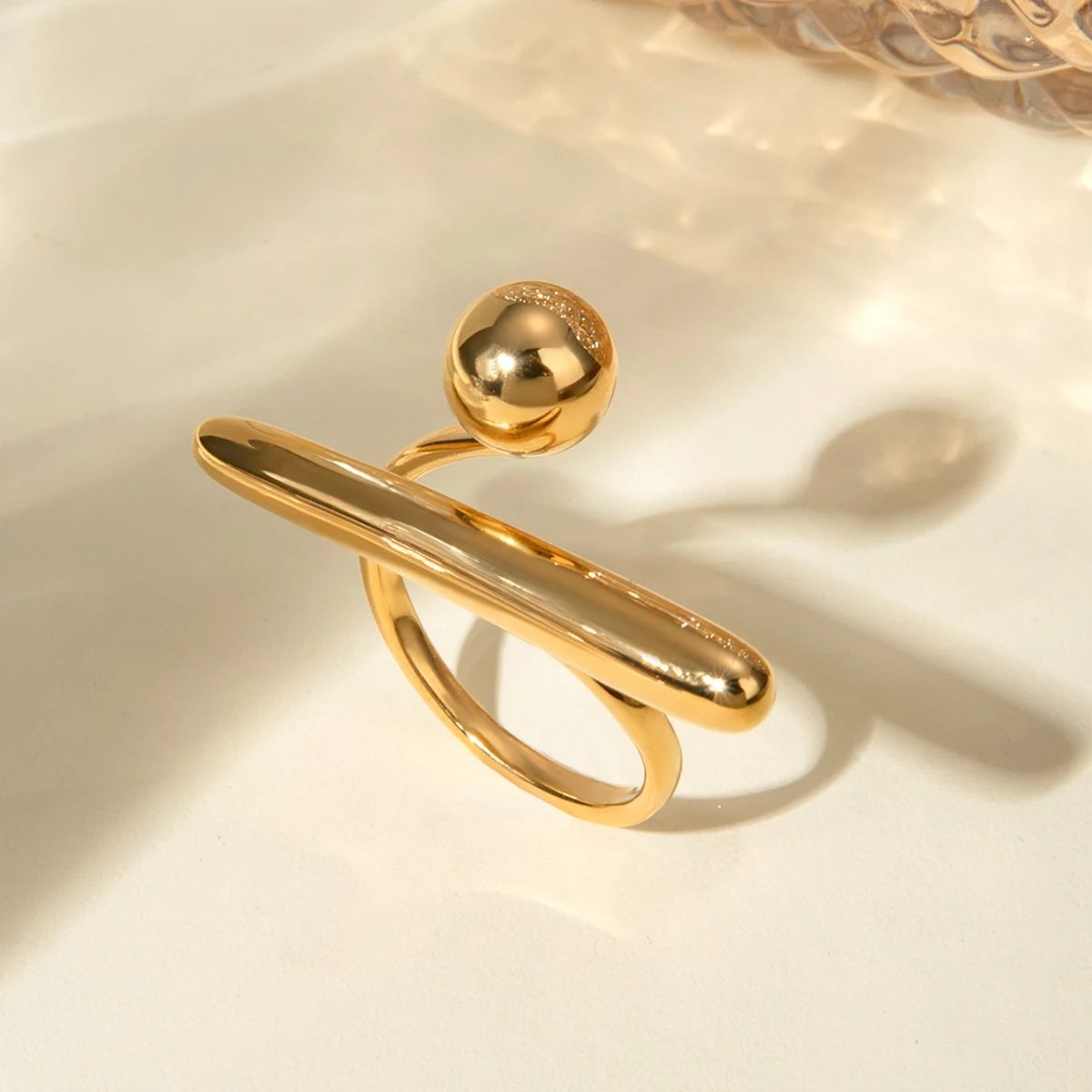 Contemporary Finger Ring