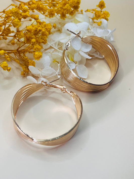 Celebrity style rosegold hoop earrings