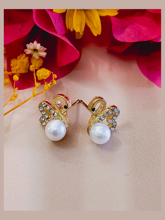 Duck Shaped Pearl Stone Stud Earring