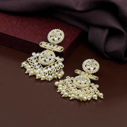 Off White Kundan Earrings