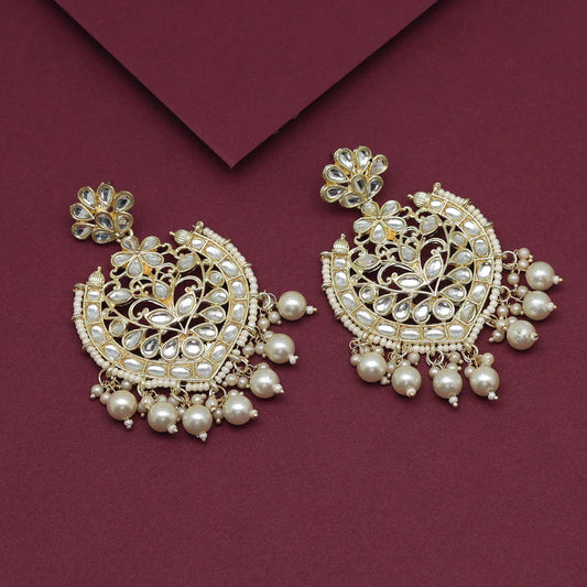 Off White Kundan Earrings