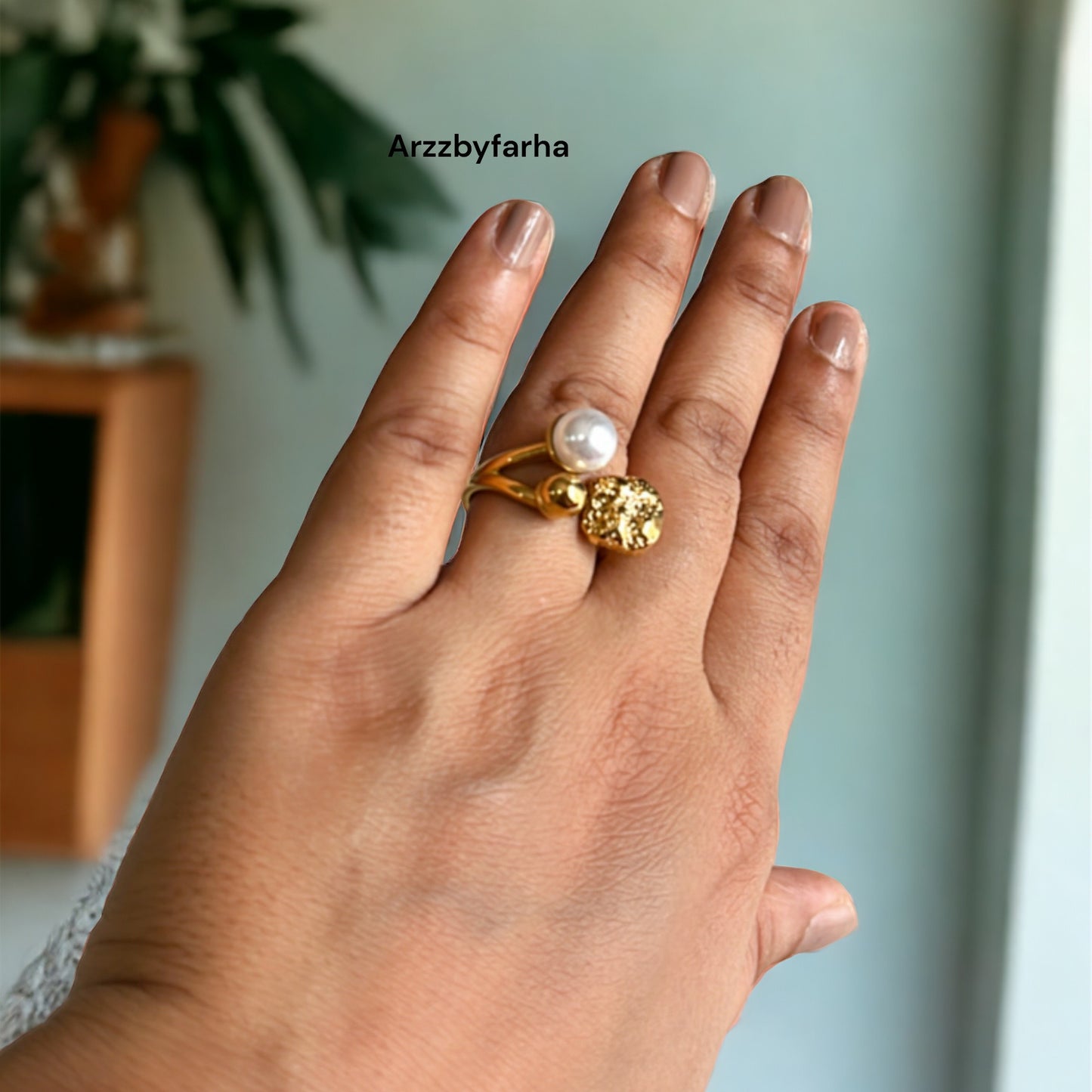 18k Gold Plated Pearl Finger Ring