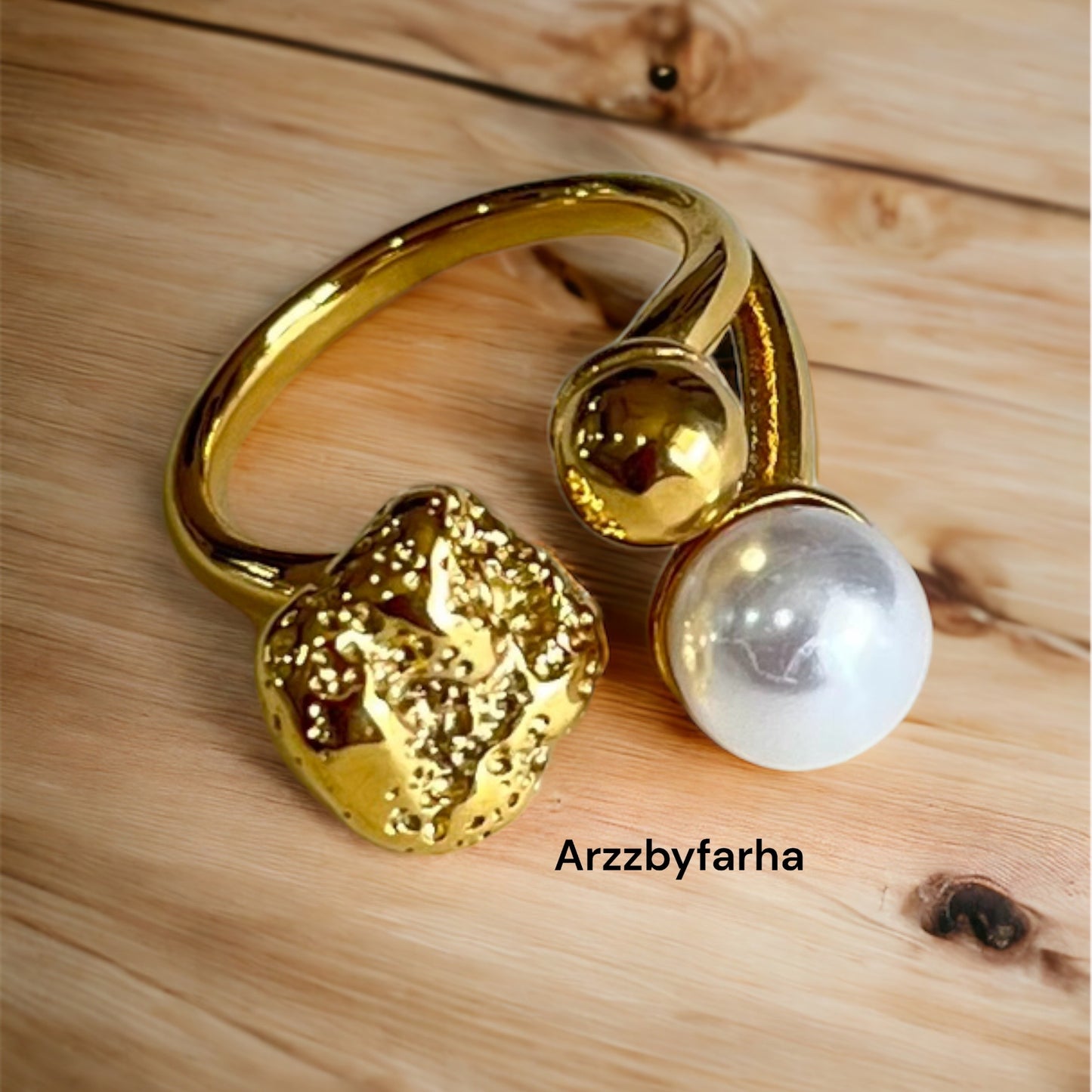 18k Gold Plated Pearl Finger Ring