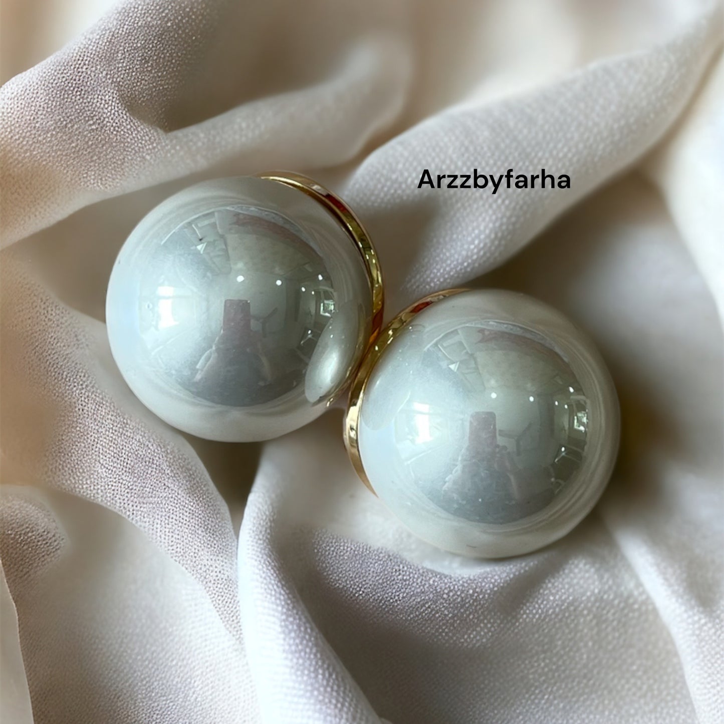 Glossy Cream Studs Earrings