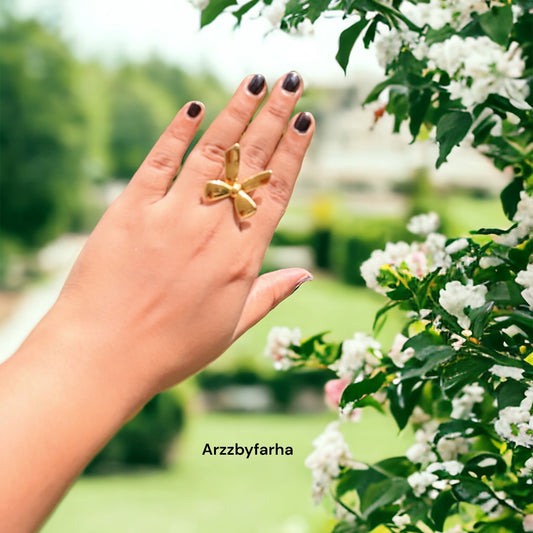 Gold Plated Bow Finger Ring