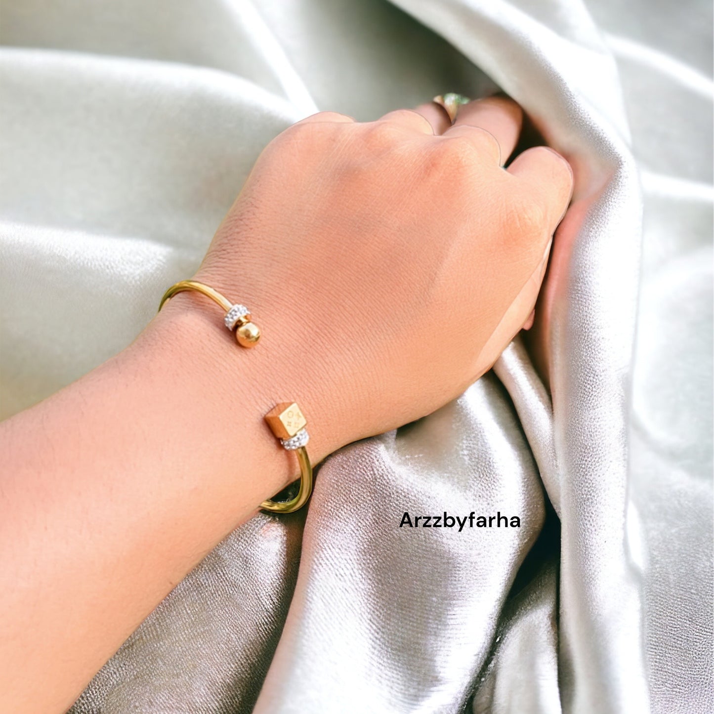 Gold Platted Adjustable Bracelet