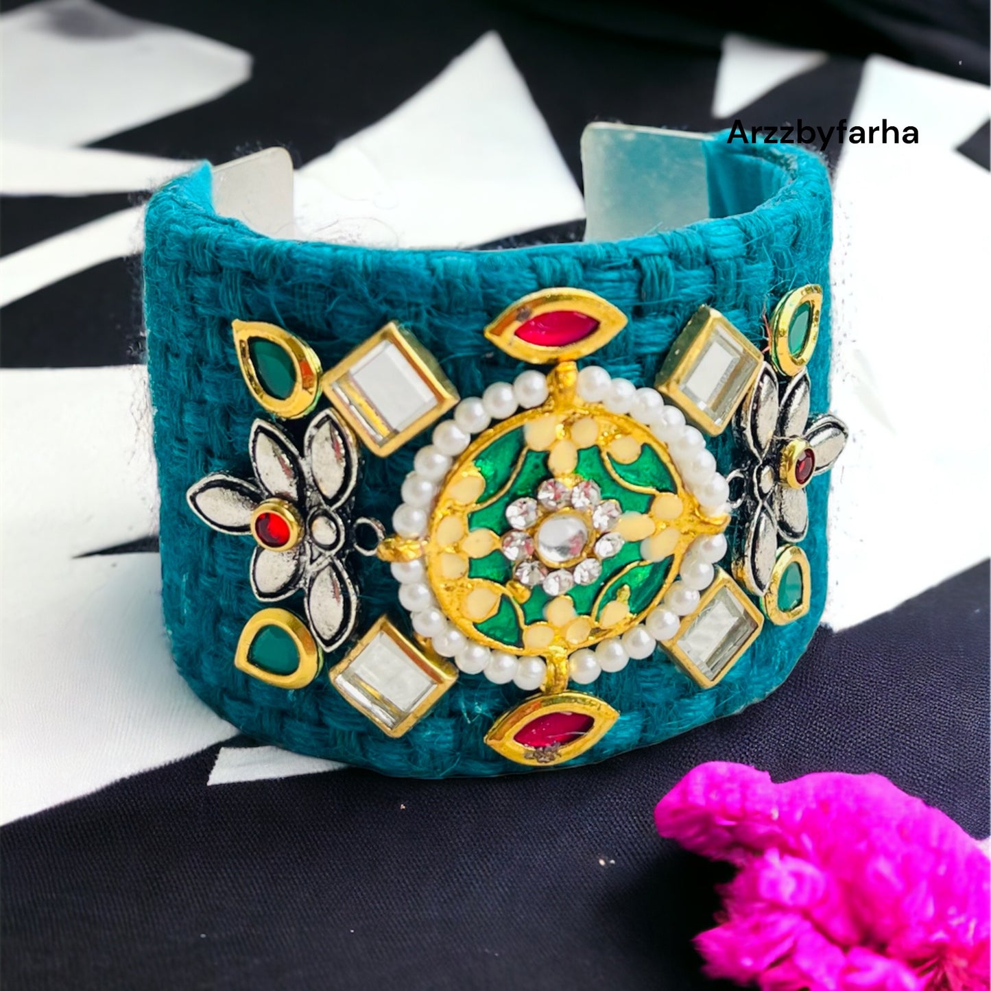 Gama Green Kundan Bangle