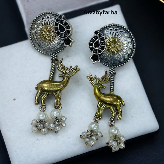 Dual Tone Nandi Earrings