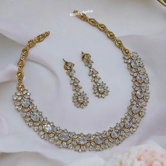 Premium Quality White Stone Necklace Set